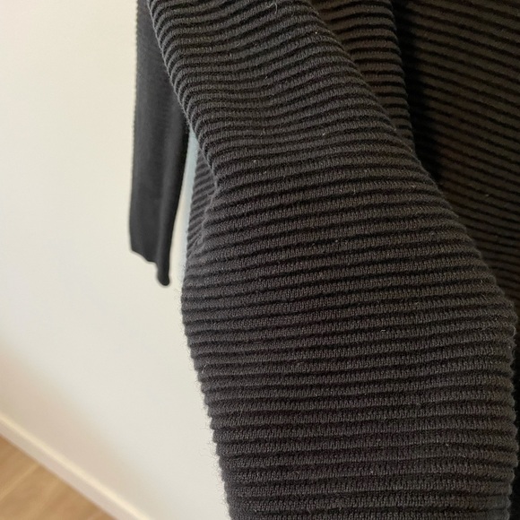 Aritzia Campanule Sweater Dress - Picture 5 of 14